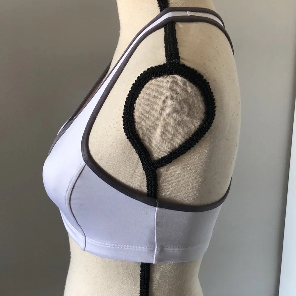 ❤️3X20 FRONT ZIPPER CLOSURE SPORT BRA | S